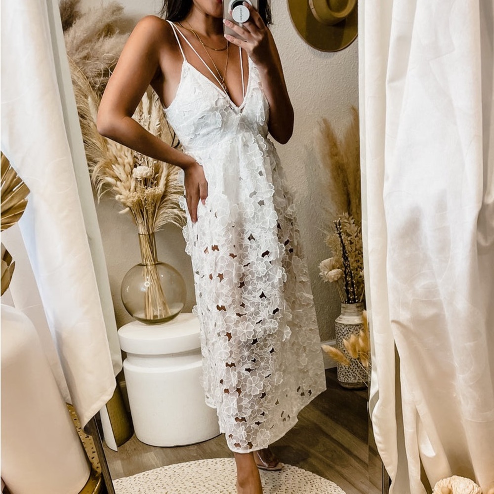 For love & lemons 3d floral midi dress S